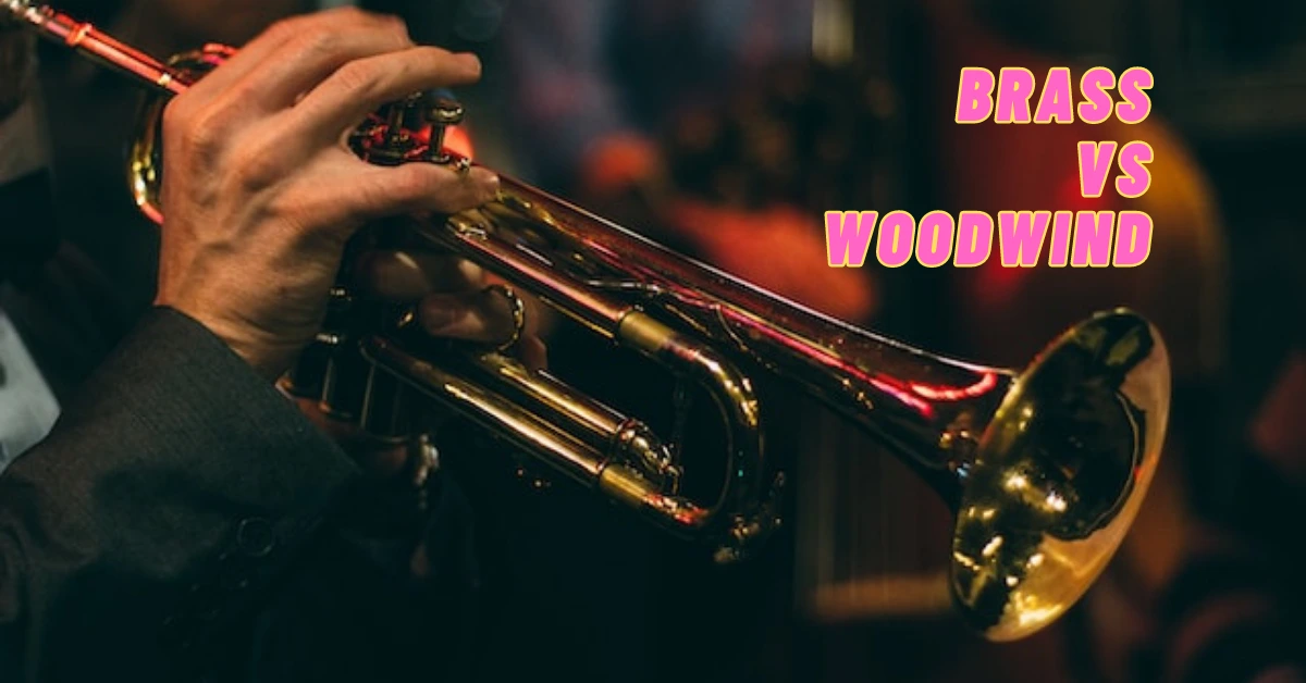 difference between brass and woodwind